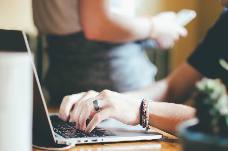 Remote Working While Traveling